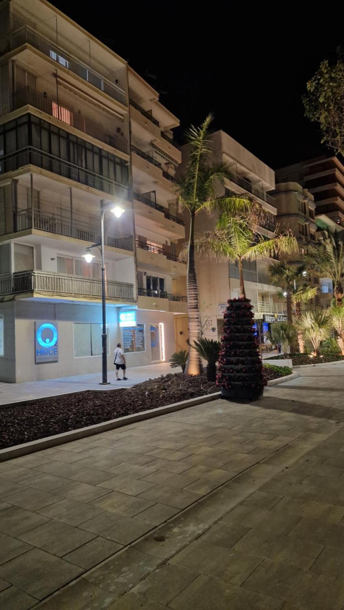 Estepona Playa Екстериор снимка